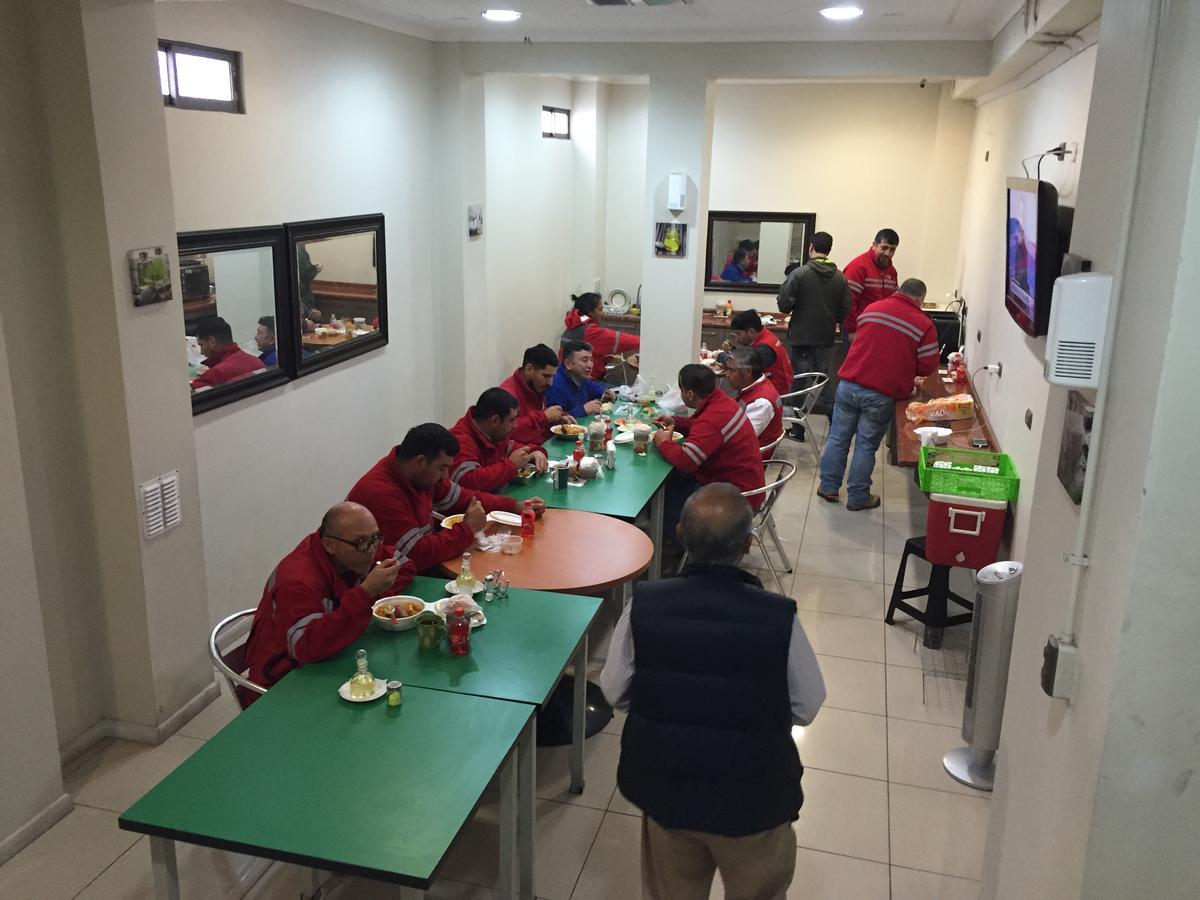 Hostal Quinta Normal Antofagasta Bagian luar foto
